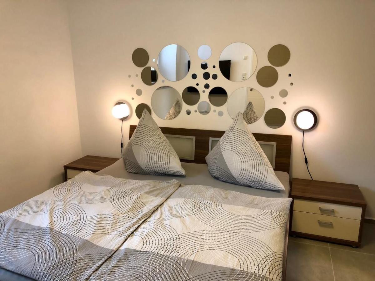 Erdgeschoss-Appartement Mit Seeterasse Ahrensbok Zewnętrze zdjęcie