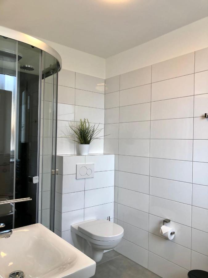 Erdgeschoss-Appartement Mit Seeterasse Ahrensbok Zewnętrze zdjęcie